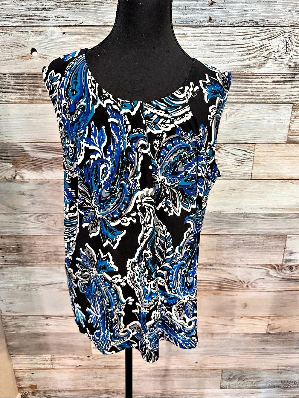 Kasper Paisley Sleeveless Blouse  in Black & Blue Large Like New